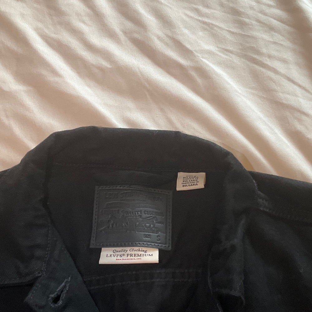 Levi's Black Jean Jacket - Picture 6 of 6